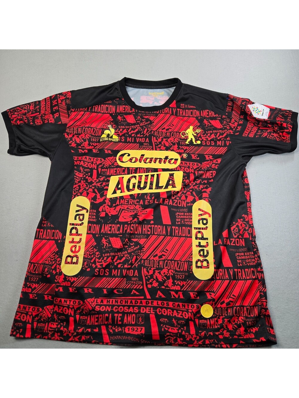Le Coq Sportif Mens America De Cali Soccer Jersey XXL Black Red Colombia Futbol